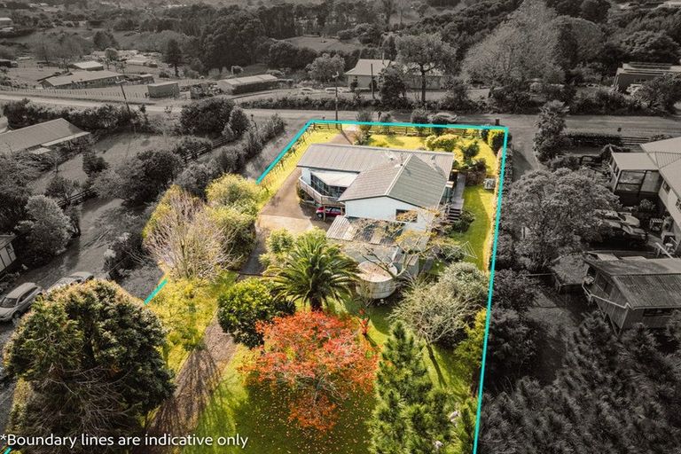 Photo of property in 209 Kaipara Road, Papakura, 2582