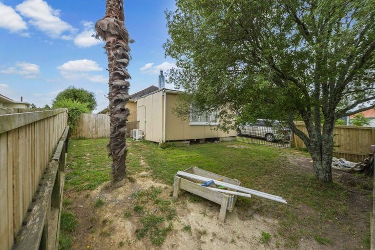 Photo of property in 33 Norrie Street, Bader, Hamilton, 3206