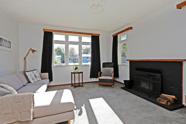 Photo of property in 21 Hyla Road, Haumoana, 4102