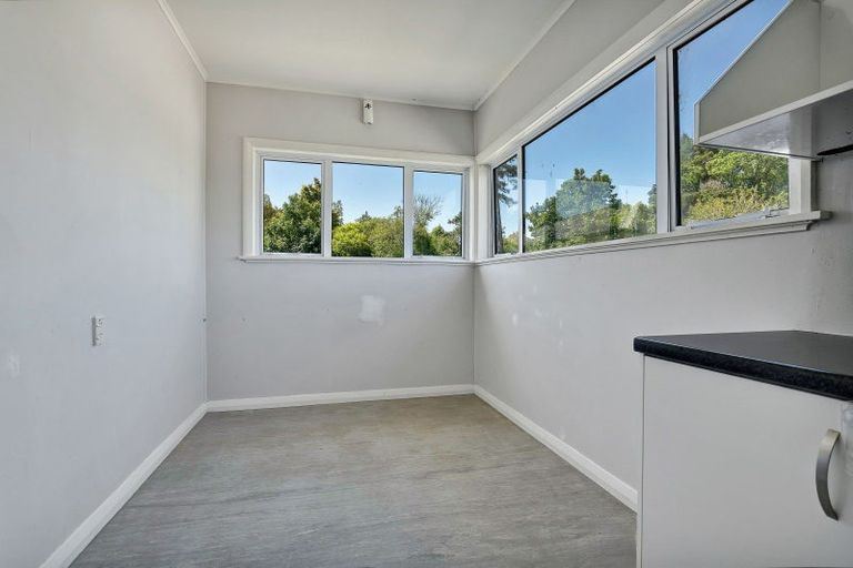 Photo of property in 28 Cornwall Street, Eltham, 4322