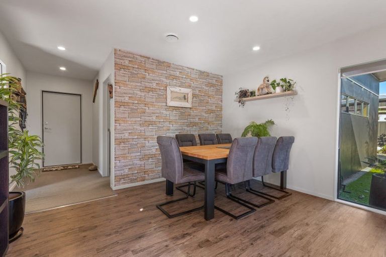 Photo of property in 399 Tukapa Street, Hurdon, New Plymouth, 4310