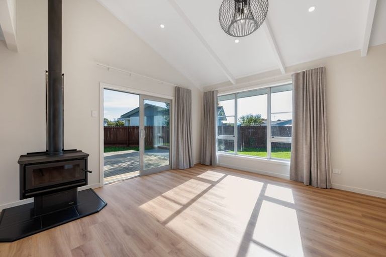 Photo of property in 19 Newbourne Crescent, Redwoodtown, Blenheim, 7201