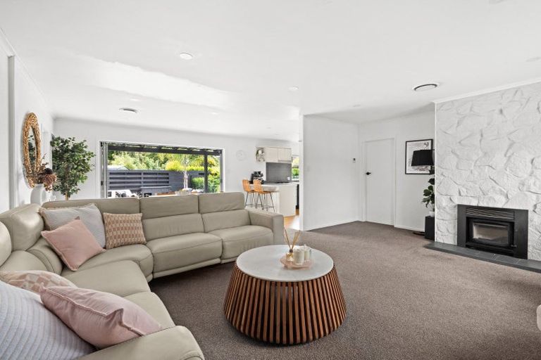 Photo of property in 29 Kent Terrace, Taradale, Napier, 4112