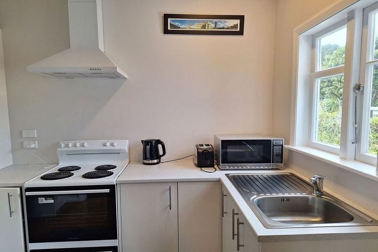 Photo of property in 237 Rintoul Street, Berhampore, Wellington, 6023