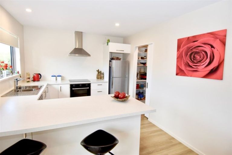 Photo of property in 89a Wairakei Road, Bryndwr, Christchurch, 8053