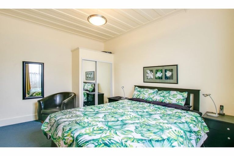 Photo of property in 90 Te Awa Avenue, Te Awa, Napier, 4110