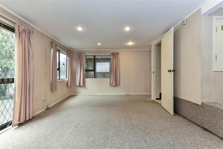Photo of property in 338 Bucklands Beach Road, Bucklands Beach, Auckland, 2012