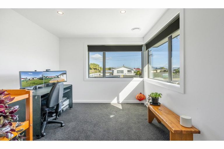 Photo of property in 86 Mcquarrie Street, Kingswell, Invercargill, 9812