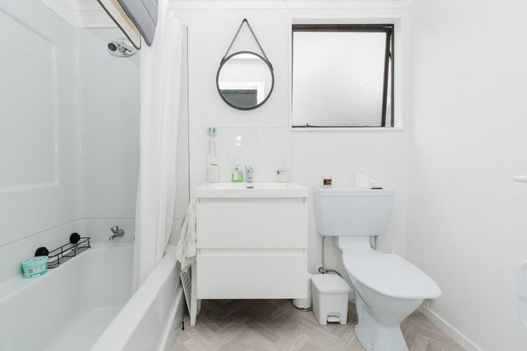 Photo of property in 4 Leyton Place, Nawton, Hamilton, 3200