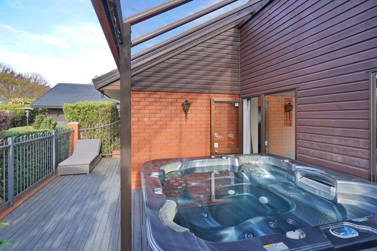 Photo of property in 46 Leacroft Street, Bishopdale, Christchurch, 8053