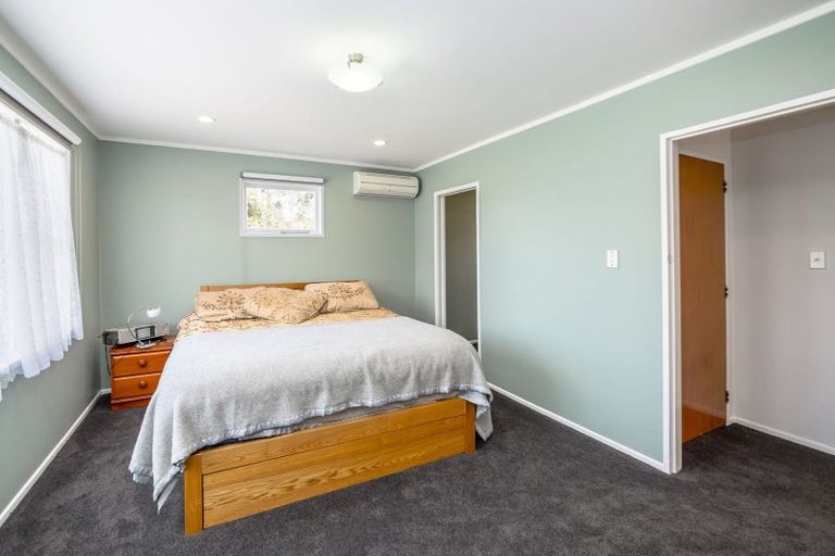 Photo of property in 37 Chester Road, Clareville, Carterton, 5791