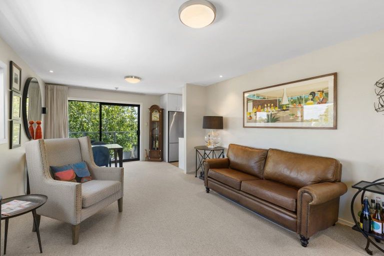 Photo of property in 401/18 Carlton Mill Road, Merivale, Christchurch, 8014