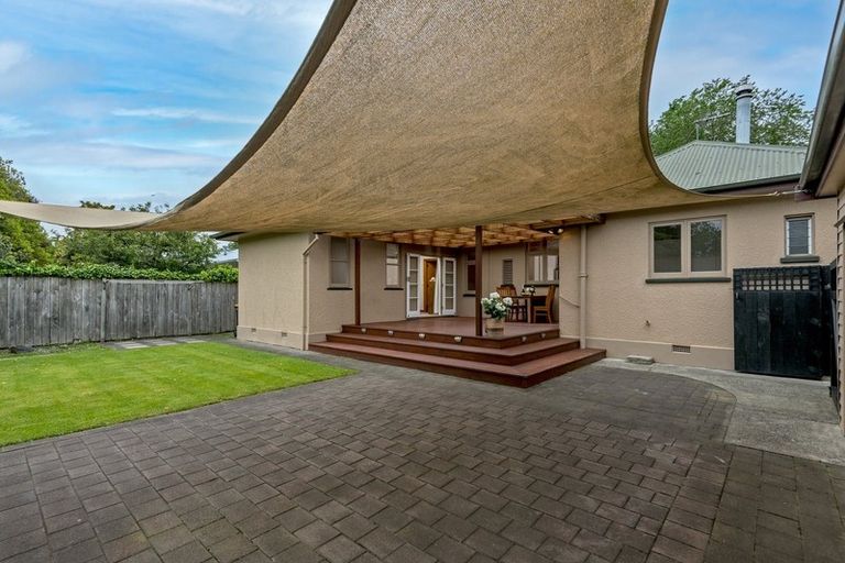 Photo of property in 48 Manapouri Crescent, Hokowhitu, Palmerston North, 4410
