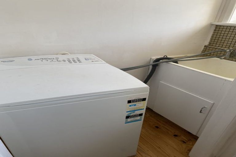 Photo of property in 6b Empire Road, Orewa, 0931