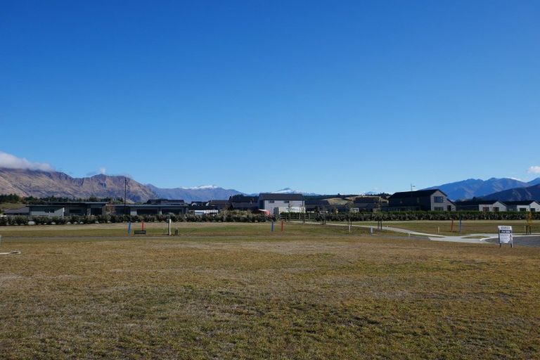 Photo of property in 19 Pounamu Avenue, Greenhithe, Auckland, 0632