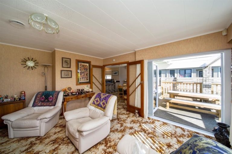 Photo of property in 9 Ropata Street, Hawera, 4610