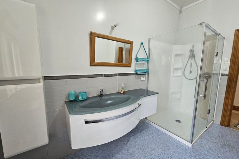 Photo of property in 36 Hatton Street, Karori, Wellington, 6012