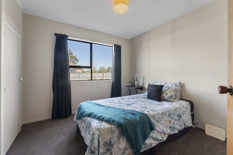 Photo of property in 2 Thompsons Road, Belfast, Christchurch, 8051