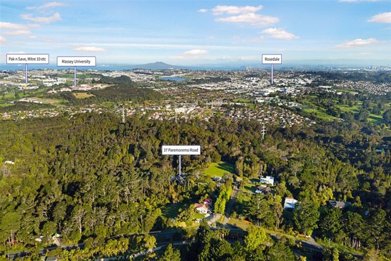 Photo of property in 37 Paremoremo Road, Lucas Heights, Auckland, 0632