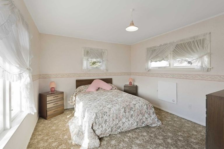 Photo of property in 4 Ravenna Street, Avonhead, Christchurch, 8042