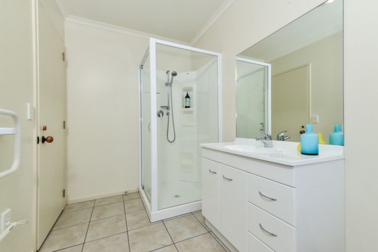 Photo of property in 15 Westminster Place, Rototuna North, Hamilton, 3210