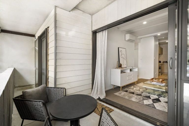 Photo of property in 2/9g East Street, Papakura, 2110