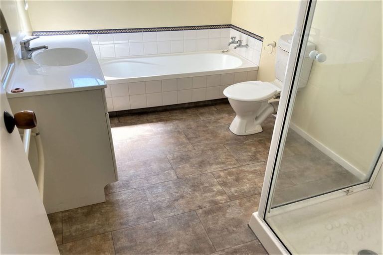 Photo of property in 15 Althorp Place, Avonhead, Christchurch, 8042