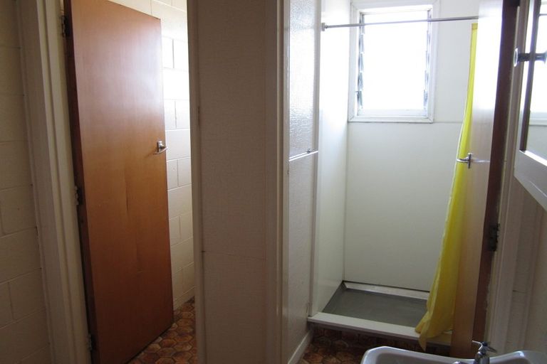 Photo of property in 2/25 Brockworth Place, Riccarton, Christchurch, 8011