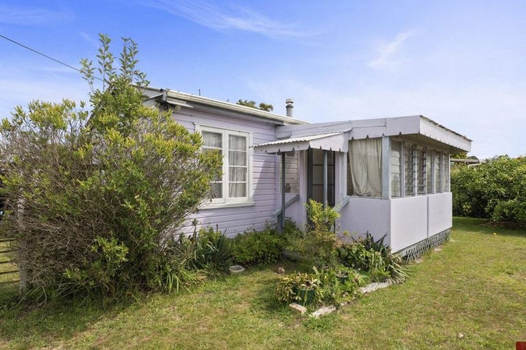 Photo of property in 162 Rangatira Drive, Mangakino, 3421