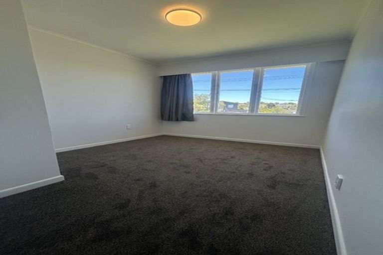 Photo of property in 71 Heaphy Street, Blockhouse Bay, Auckland, 0600