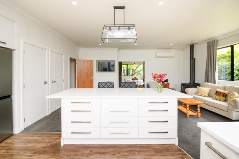 Photo of property in 9 Awatea Terrace, Hokowhitu, Palmerston North, 4410