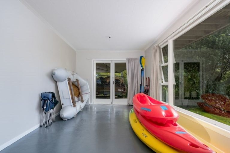 Photo of property in 39 Tirimoana Terrace, Anakiwa, Picton, 7281