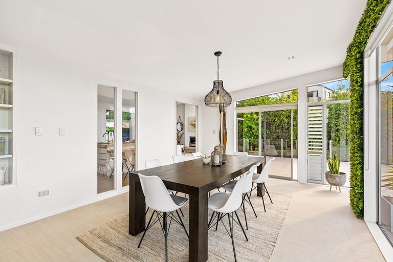 Photo of property in 17 Javelin Close, Gulf Harbour, Whangaparaoa, 0930
