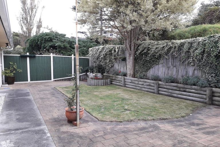 Photo of property in 21c Goldsborough Avenue, Raumati Beach, Paraparaumu, 5032