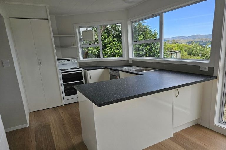 Photo of property in 54 Mana View Road, Paremata, Porirua, 5026