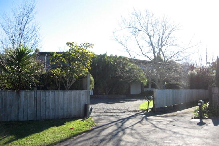 Photo of property in 8 Prestwick Place, Wattle Downs, Auckland, 2103