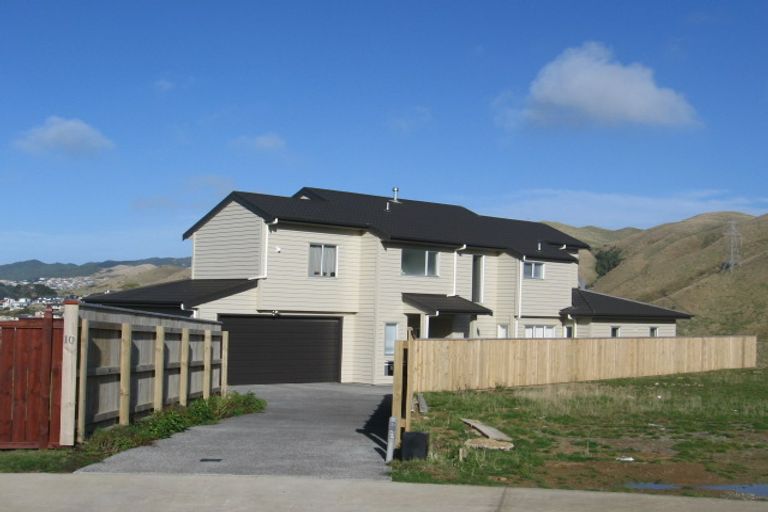 Photo of property in 10 Didsbury Grove, Churton Park, Wellington, 6037