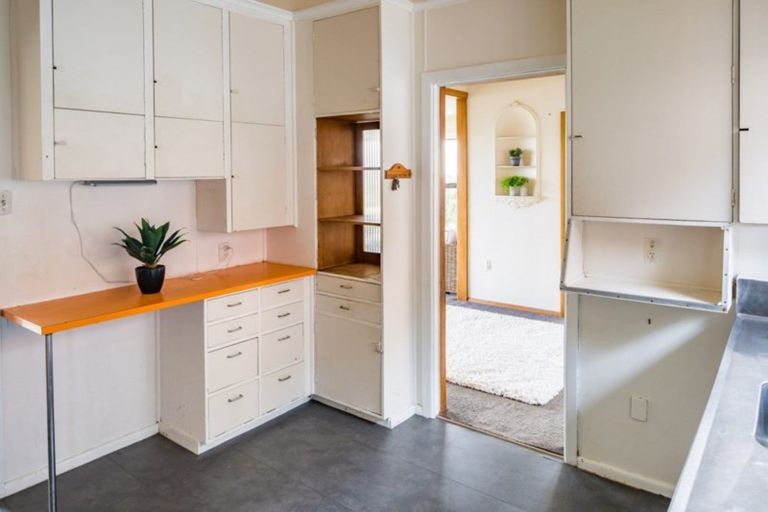 Photo of property in 47 Kiriwai Road, Paremata, Porirua, 5024