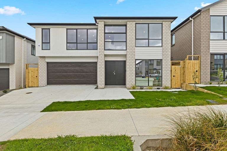 Photo of property in 8 Crossgar Road, Flat Bush, Auckland, 2019