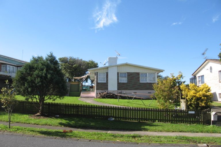 Photo of property in 47 La Trobe Street, Pakuranga Heights, Auckland, 2010