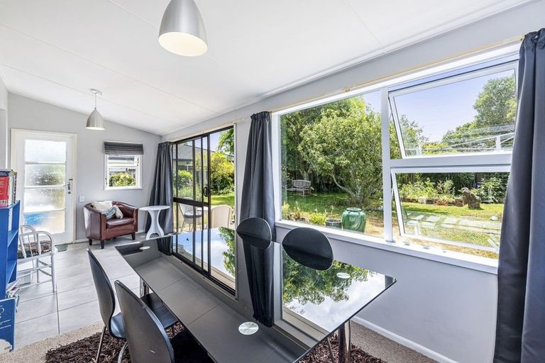 Photo of property in 71b Ngaio Road, Waikanae, 5036