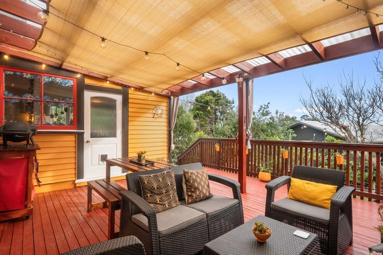 Photo of property in 28 Matenga Street, Waikanae, 5036