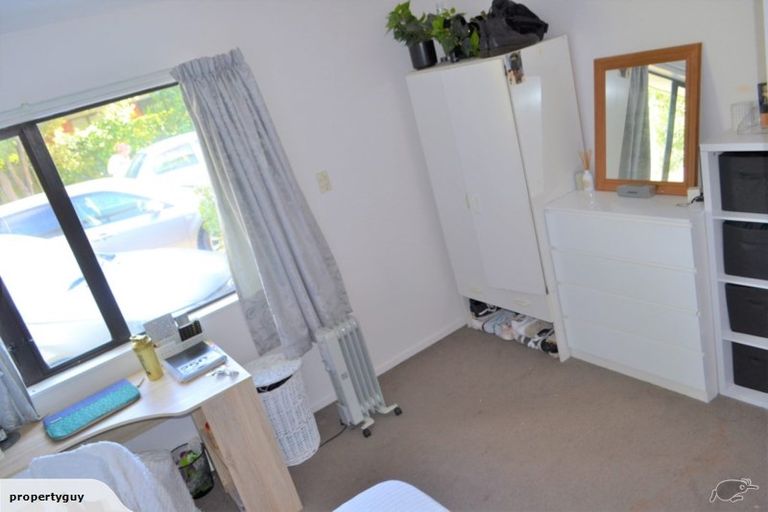 Photo of property in 16 Sayers Crescent, Ilam, Christchurch, 8041