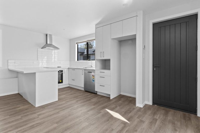 Photo of property in 2/55 Mahoe Street, Melville, Hamilton, 3206