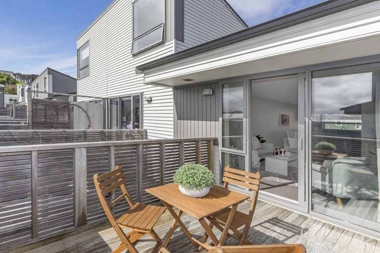 Photo of property in 17/31 Princess Terrace, Newtown, Wellington, 6021