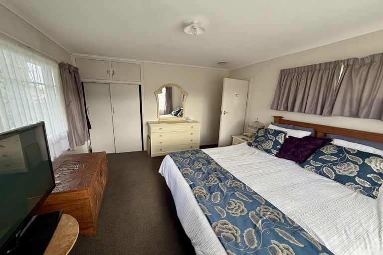 Photo of property in 1/9 Alexander Street, Papakura, 2110