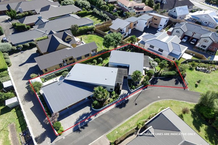 Photo of property in 21 Glen Cree Avenue, Rototuna, Hamilton, 3210