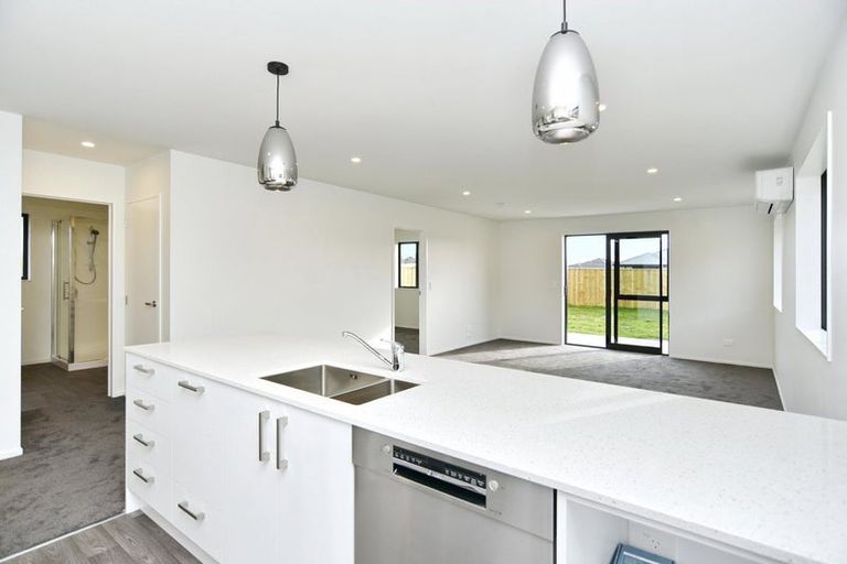 Photo of property in 5 Rudd Street, Woodend, 7691