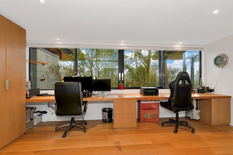 Photo of property in 219 Wyndale Road, Springfield, Sheffield, 7580