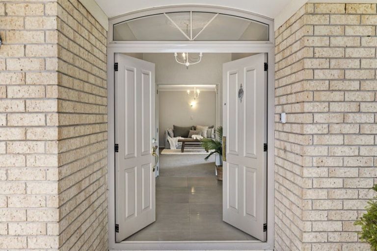 Photo of property in 18 Santa Monica Drive, Papamoa Beach, Papamoa, 3118